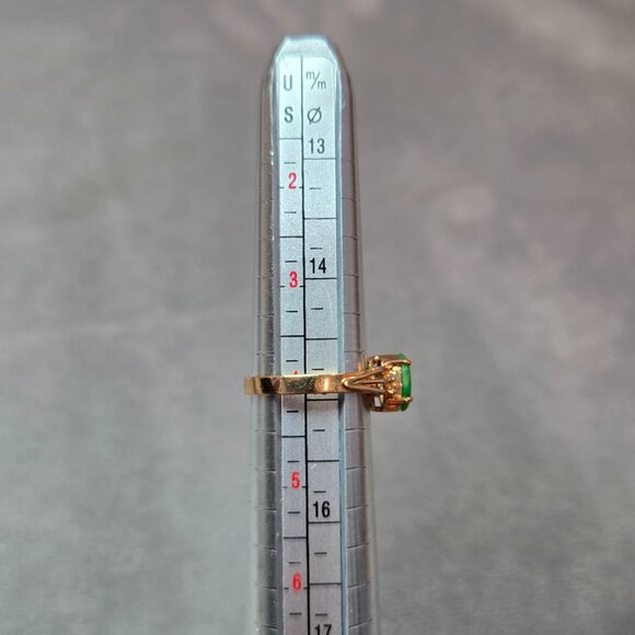 Elegant Jade Oval Ring with 6 Diamond Accents, Size 4 - Picture 10 of 10